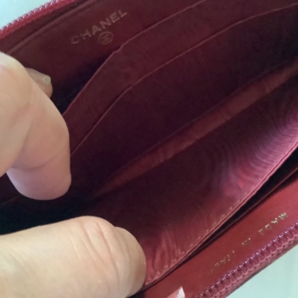 Authentic Chanel Wallet - Picture 4 of 12